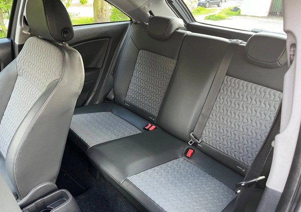 Opel Corsa cena 18900 przebieg: 210000, rok produkcji 2011 z Wyszków małe 211